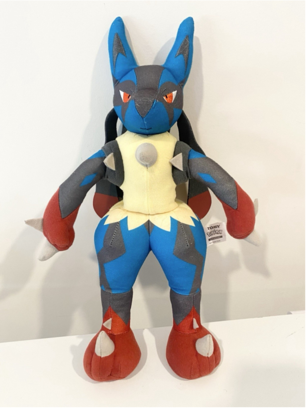 Pokémon Mega Lucario 16” TOMY Plush 2015 Electronic Fighting Sounds WORKS